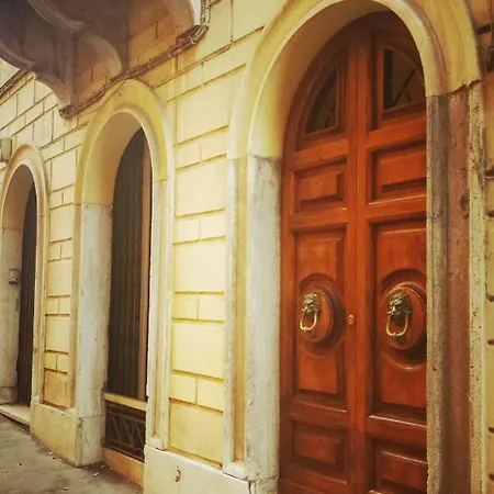 Spagna Gregoriana 46 דירה
